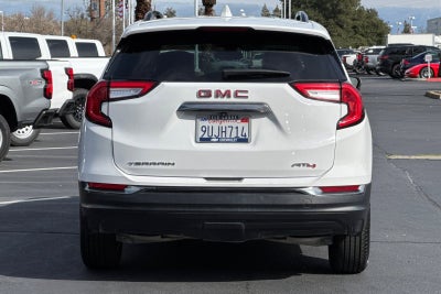2023 GMC Terrain AT4