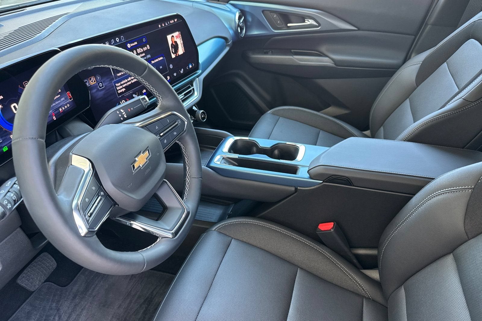 2024 Chevrolet Equinox EV 2LT