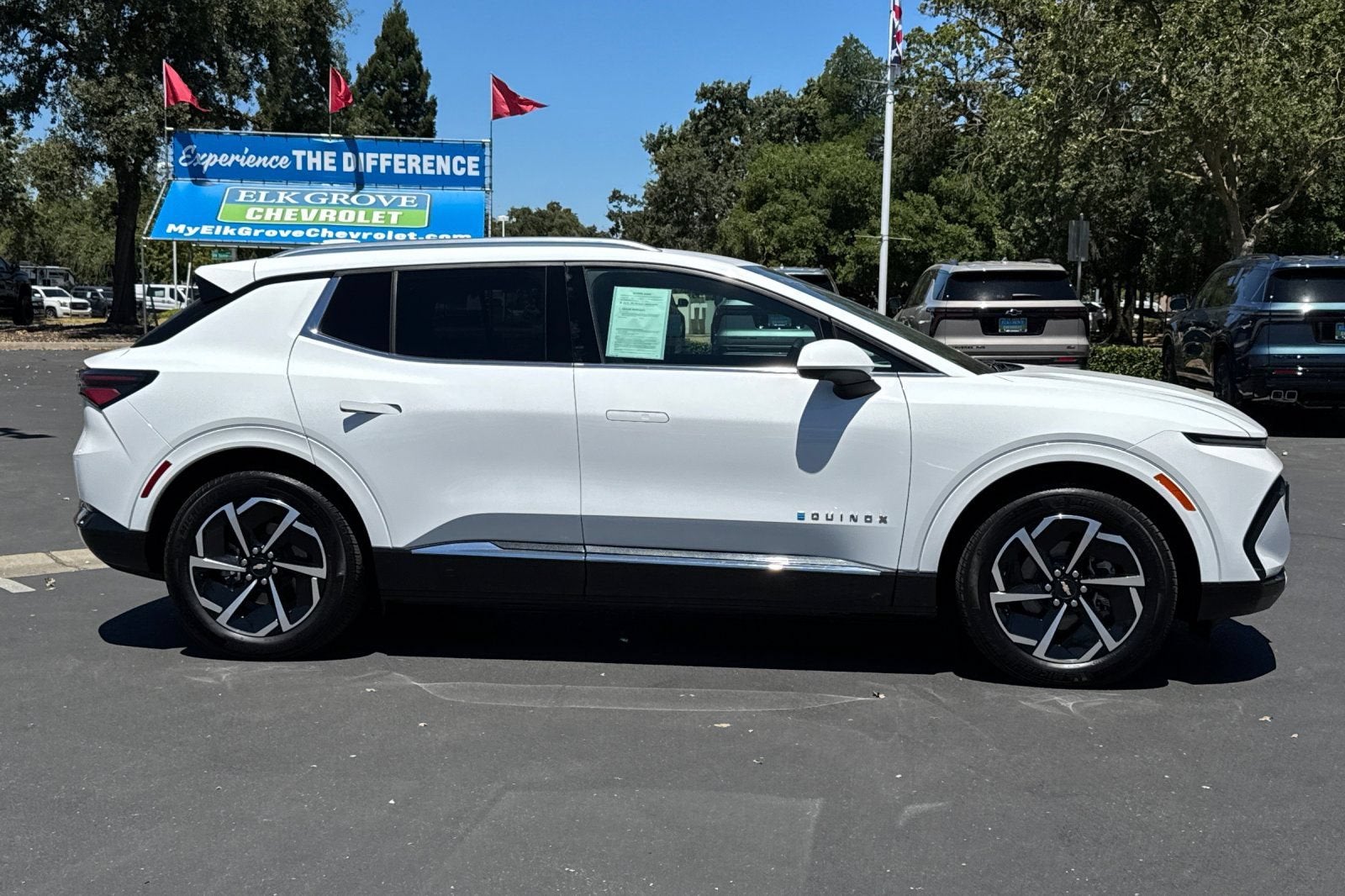 2024 Chevrolet Equinox EV 2LT