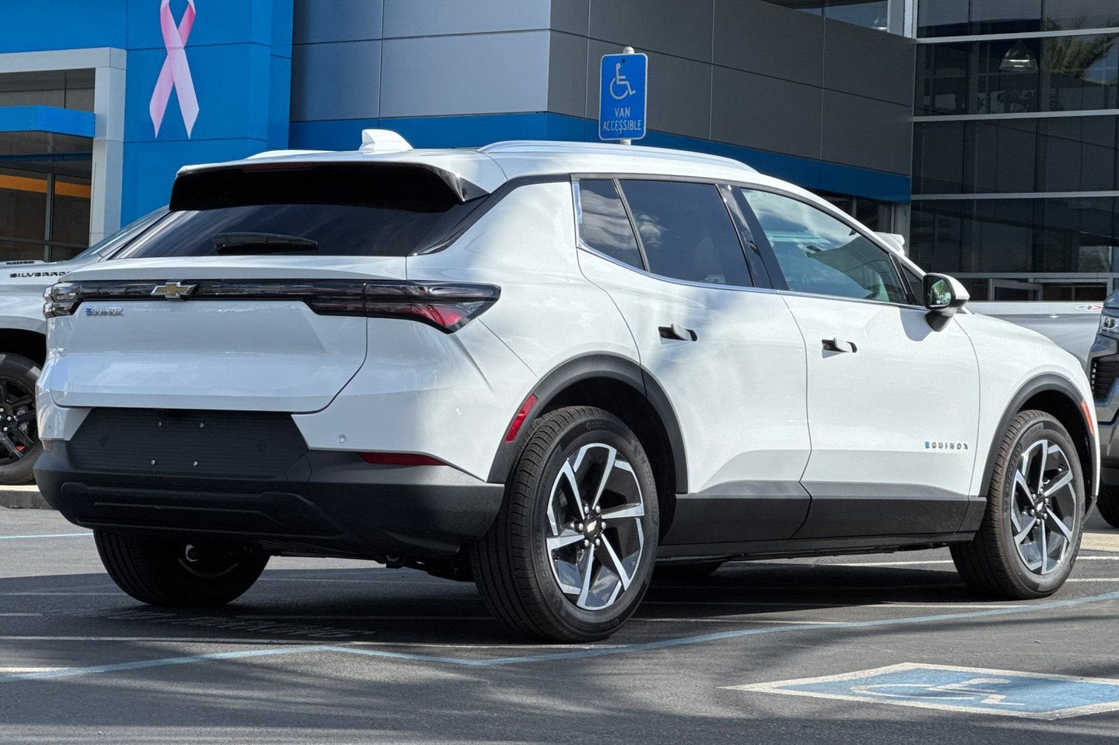 2026 Chevrolet Equinox EV LT