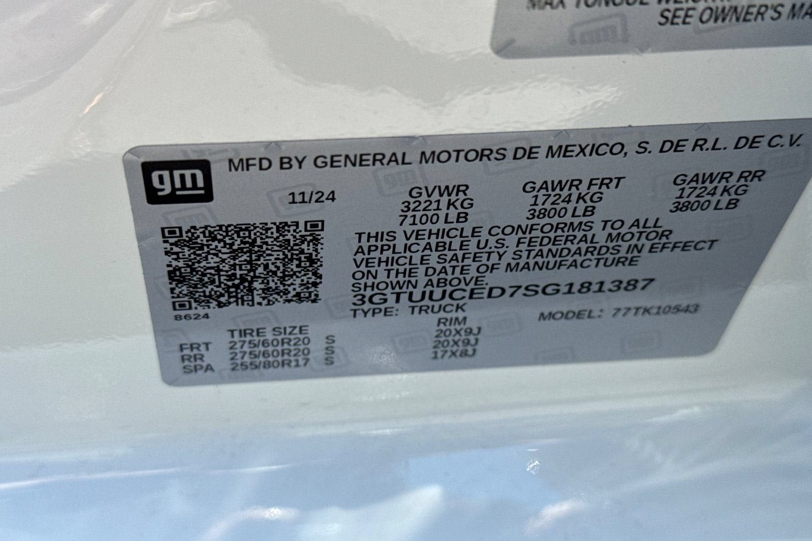 2025 GMC Sierra 1500 Elevation