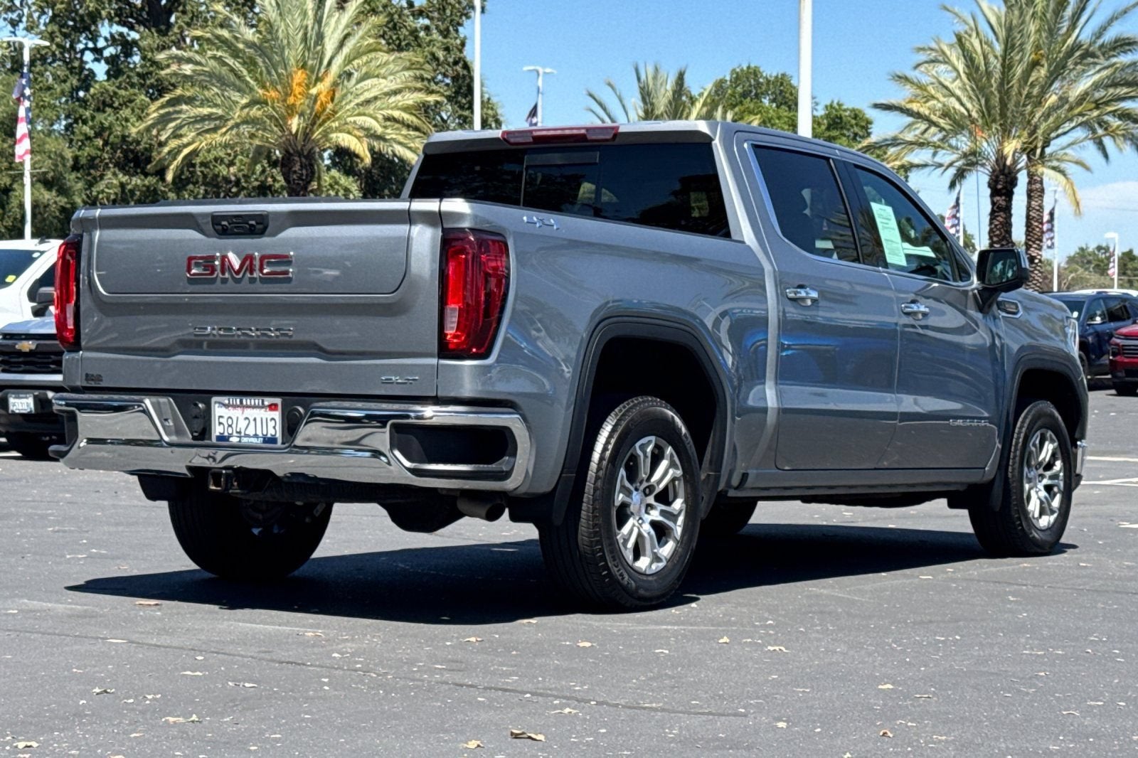 2023 GMC Sierra 1500 SLT