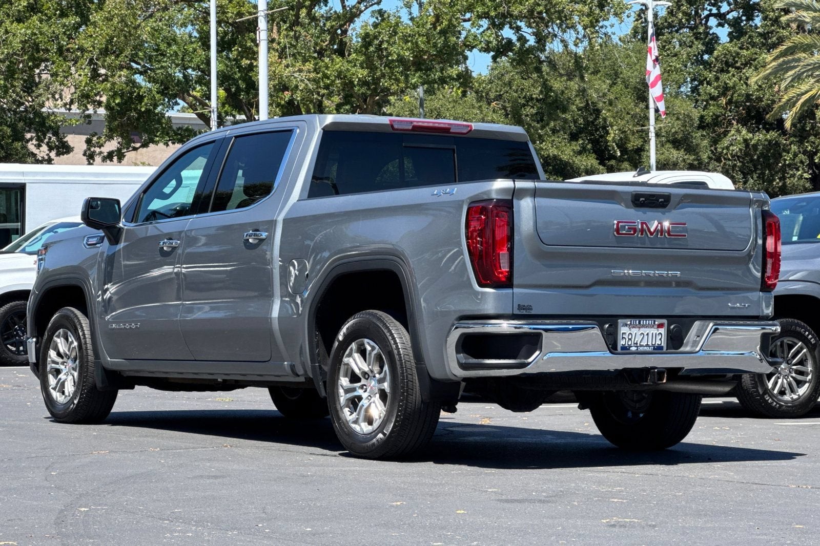 2023 GMC Sierra 1500 SLT