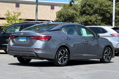 2024 Nissan Sentra SV Xtronic CVT