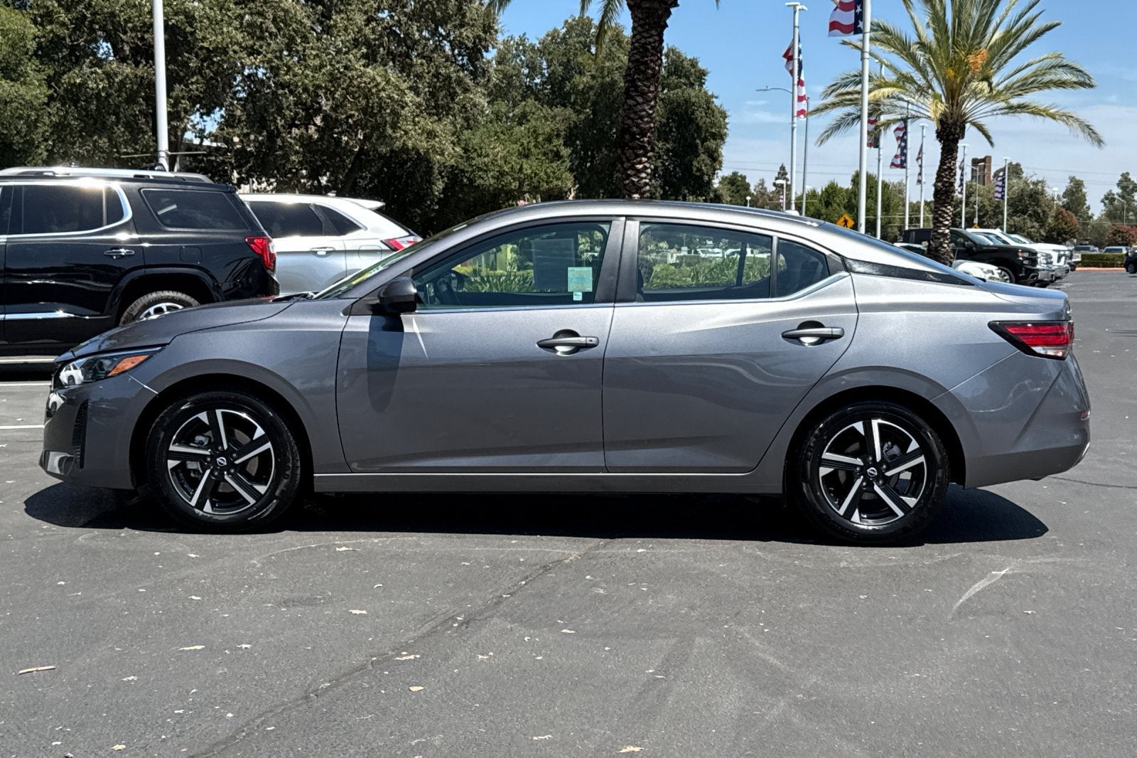 2024 Nissan Sentra SV Xtronic CVT