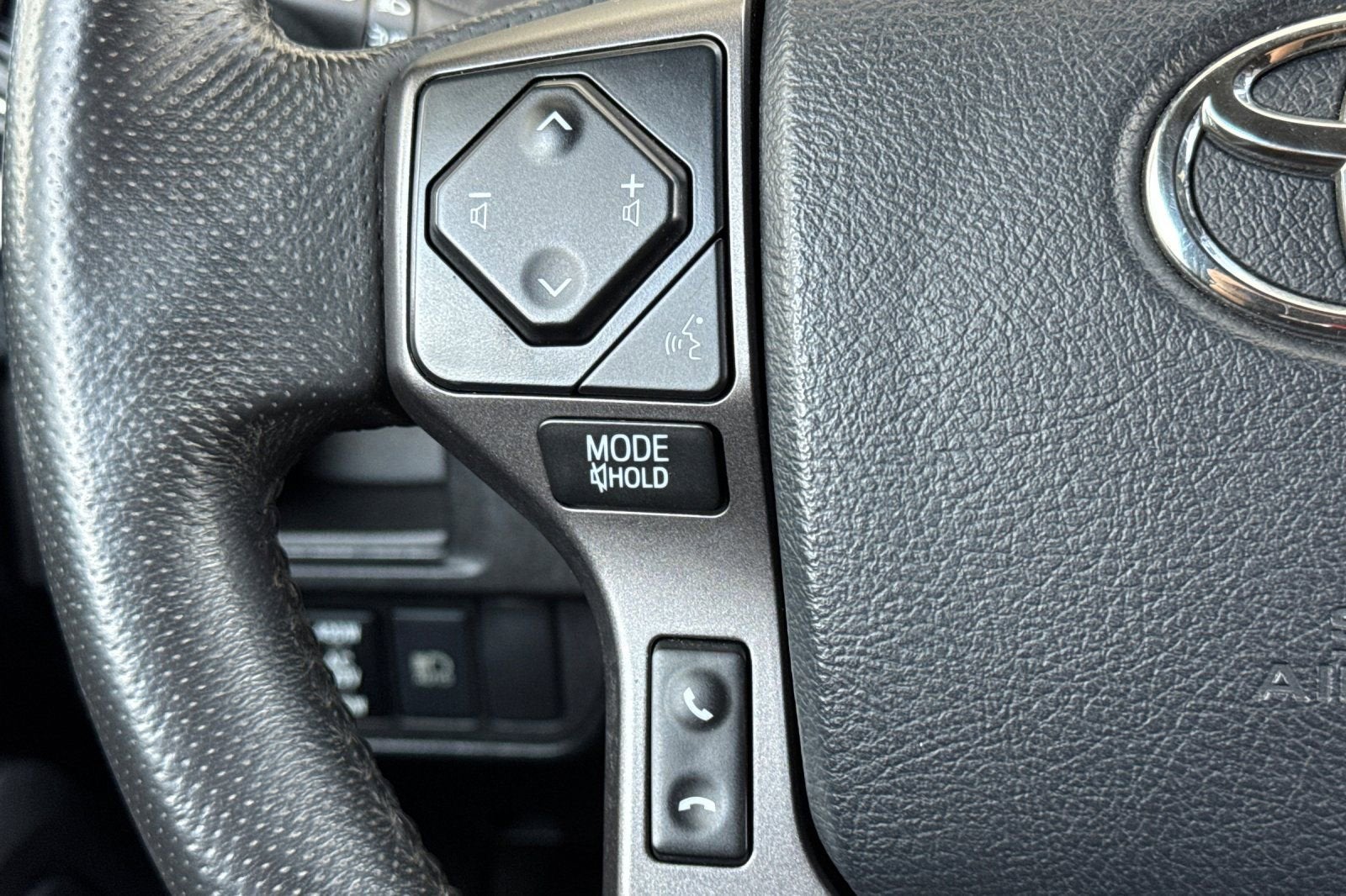 2019 Toyota Tacoma 2WD SR5