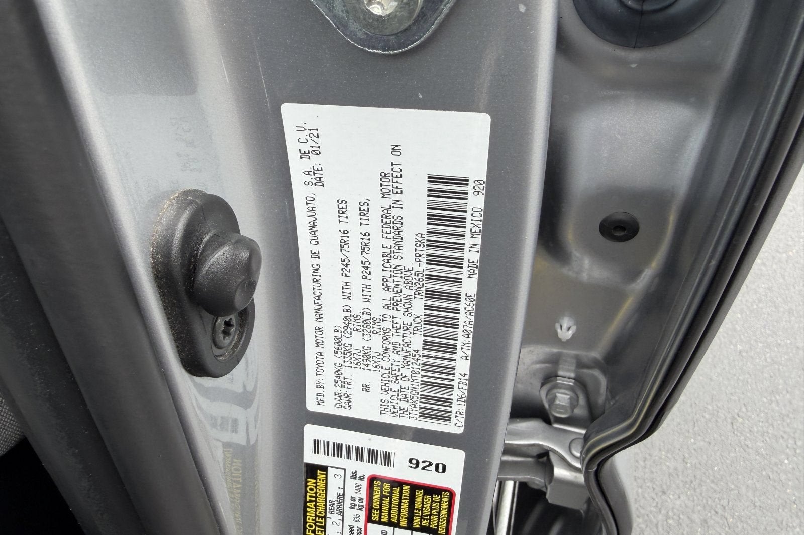 2021 Toyota Tacoma 2WD SR