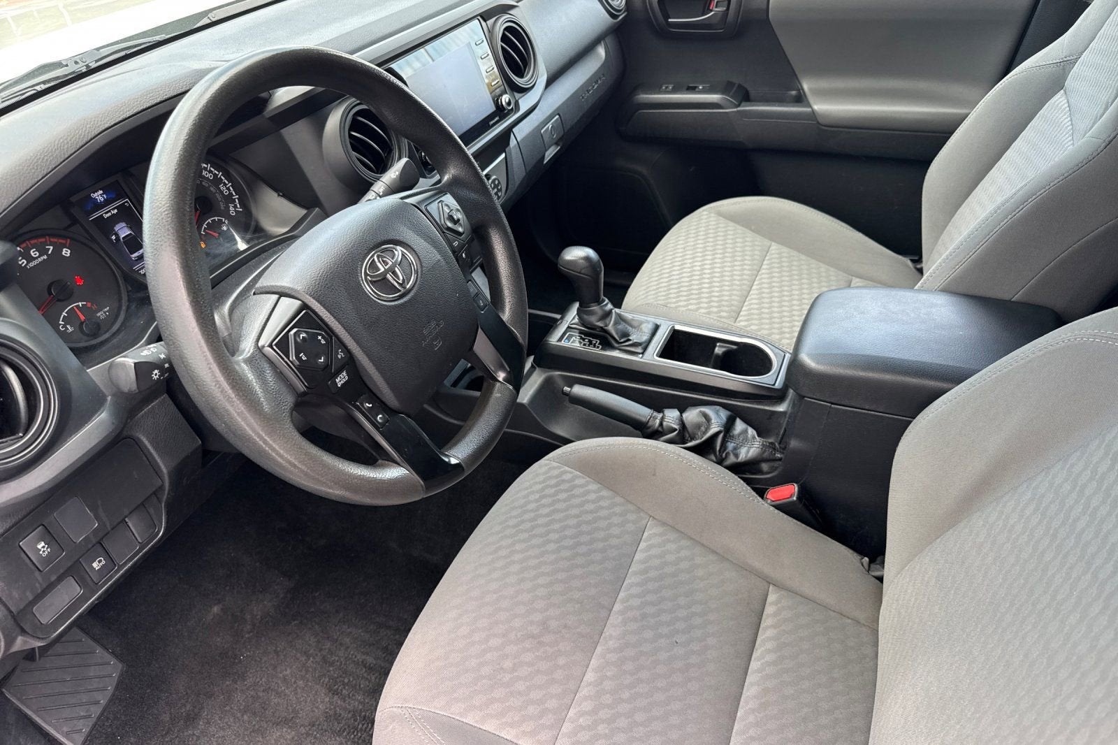 2022 Toyota Tacoma 2WD SR