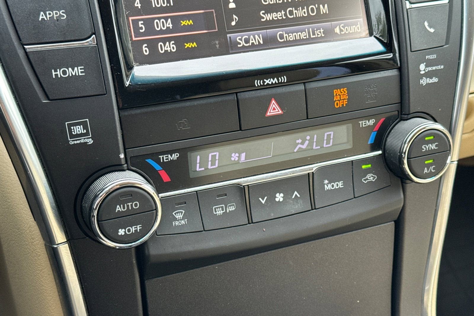 2017 Toyota Camry XLE