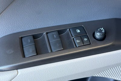 2022 Toyota Camry Hybrid SE