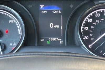 2022 Toyota Camry Hybrid SE