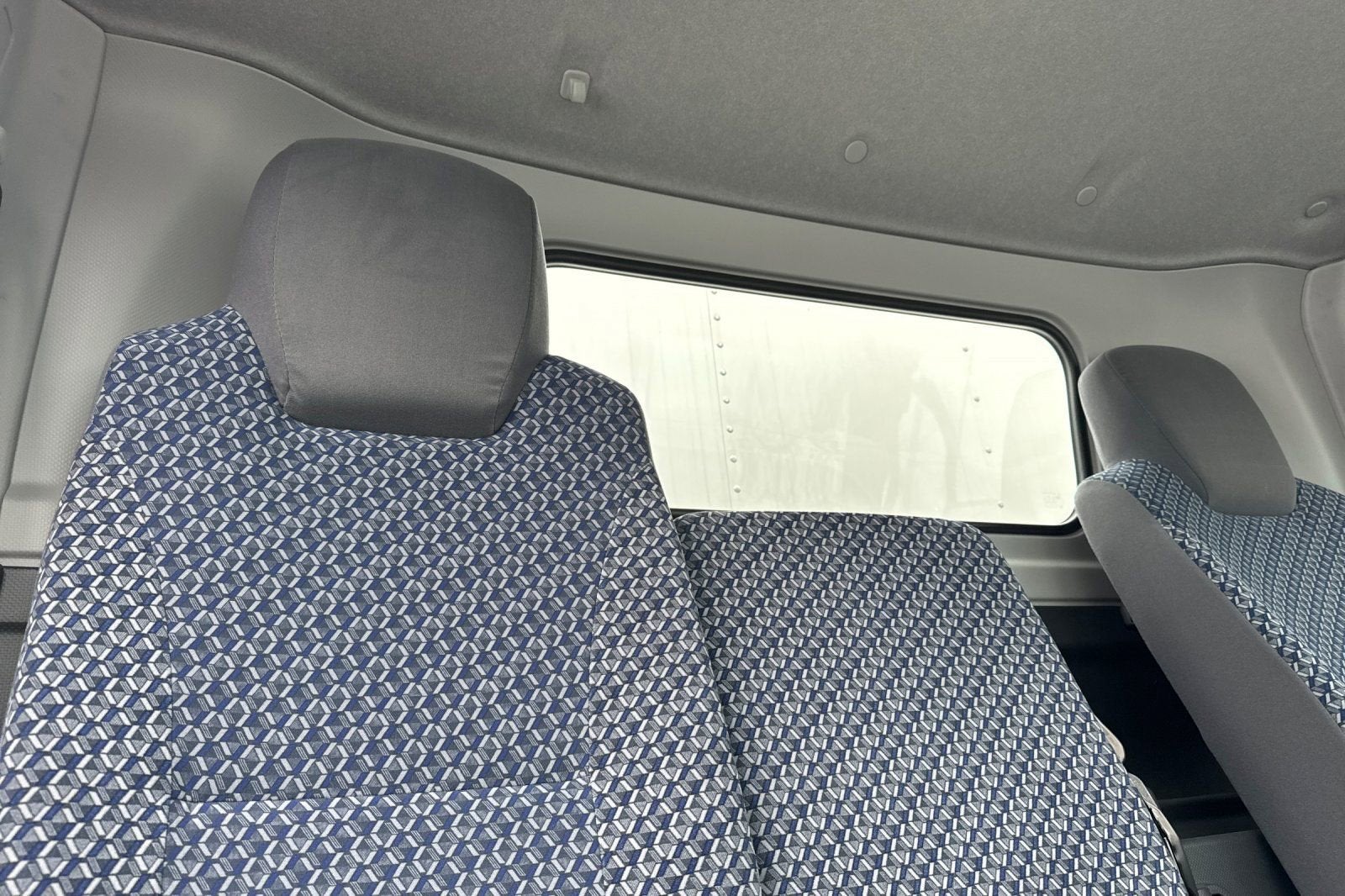 2025 Chevrolet Low Cab Forward 4500 Base