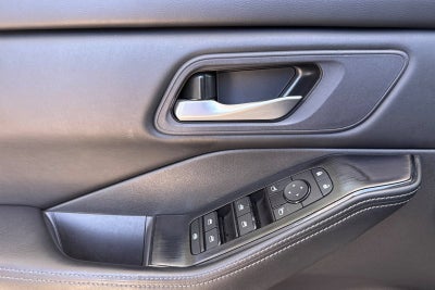 2024 Nissan Rogue SV FWD
