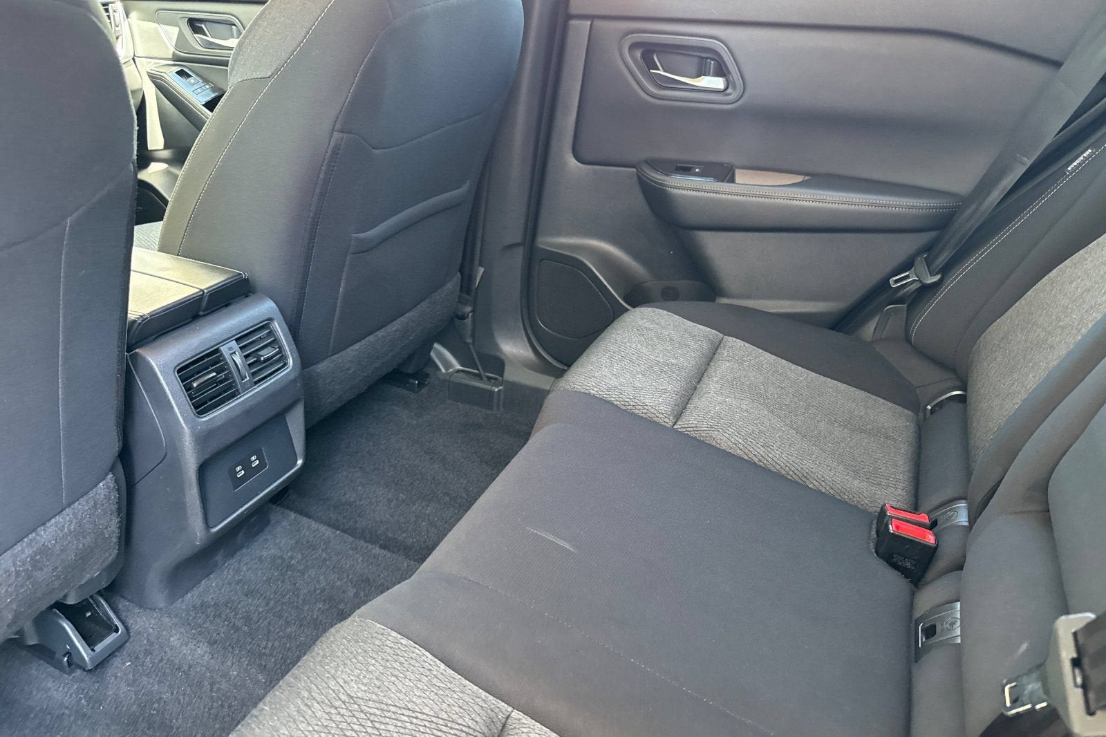 2024 Nissan Rogue SV FWD