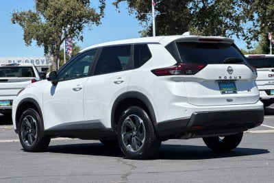 2024 Nissan Rogue SV FWD