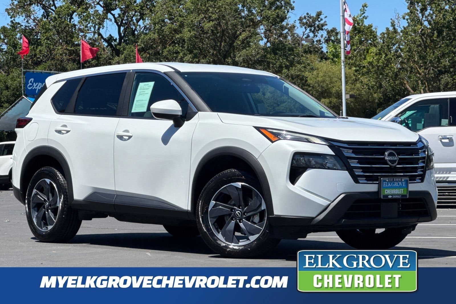 2024 Nissan Rogue SV FWD