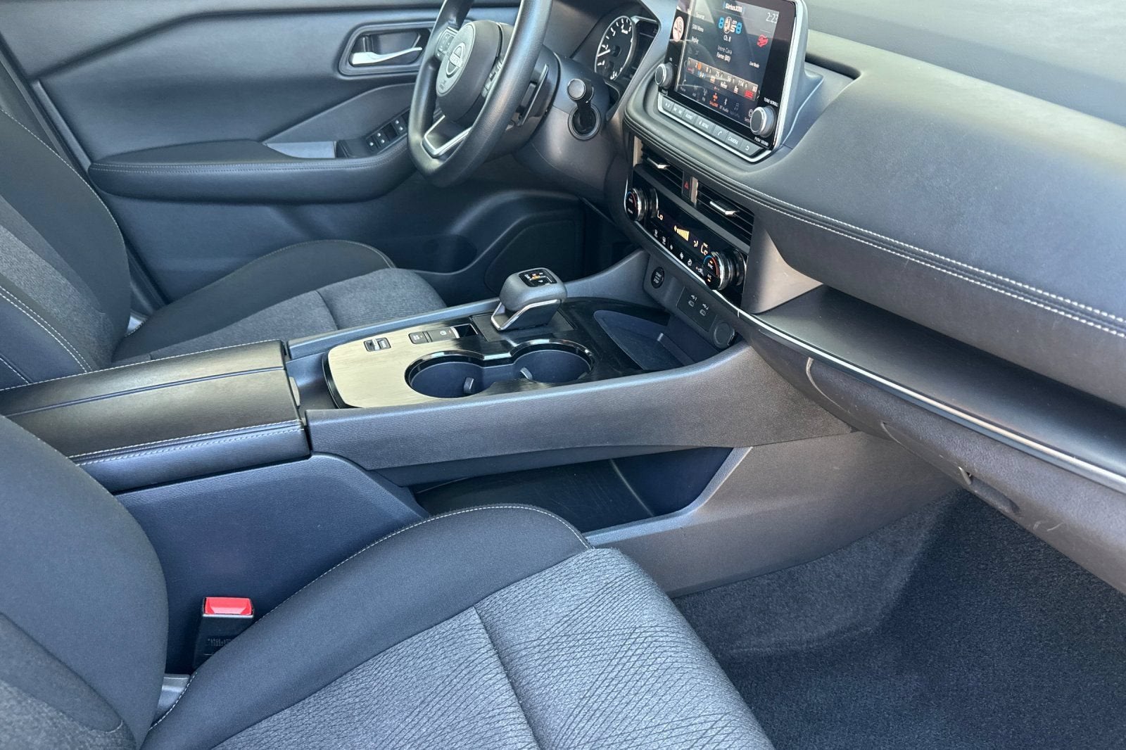2024 Nissan Rogue SV FWD