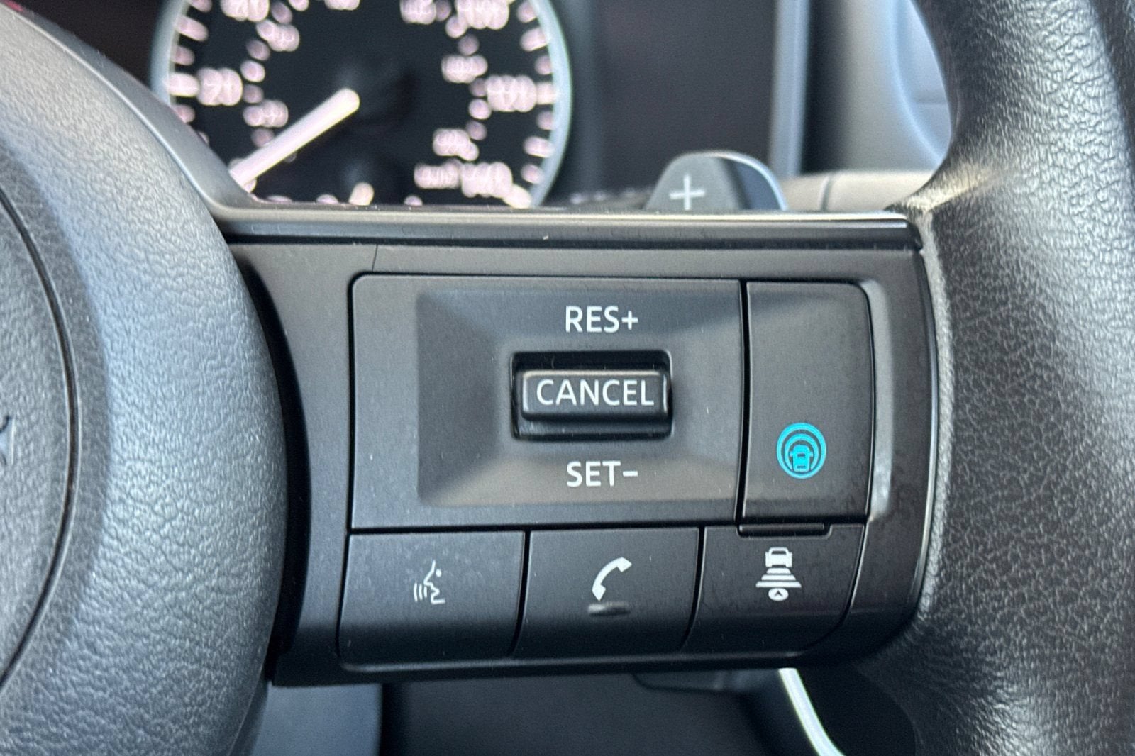 2024 Nissan Rogue SV FWD