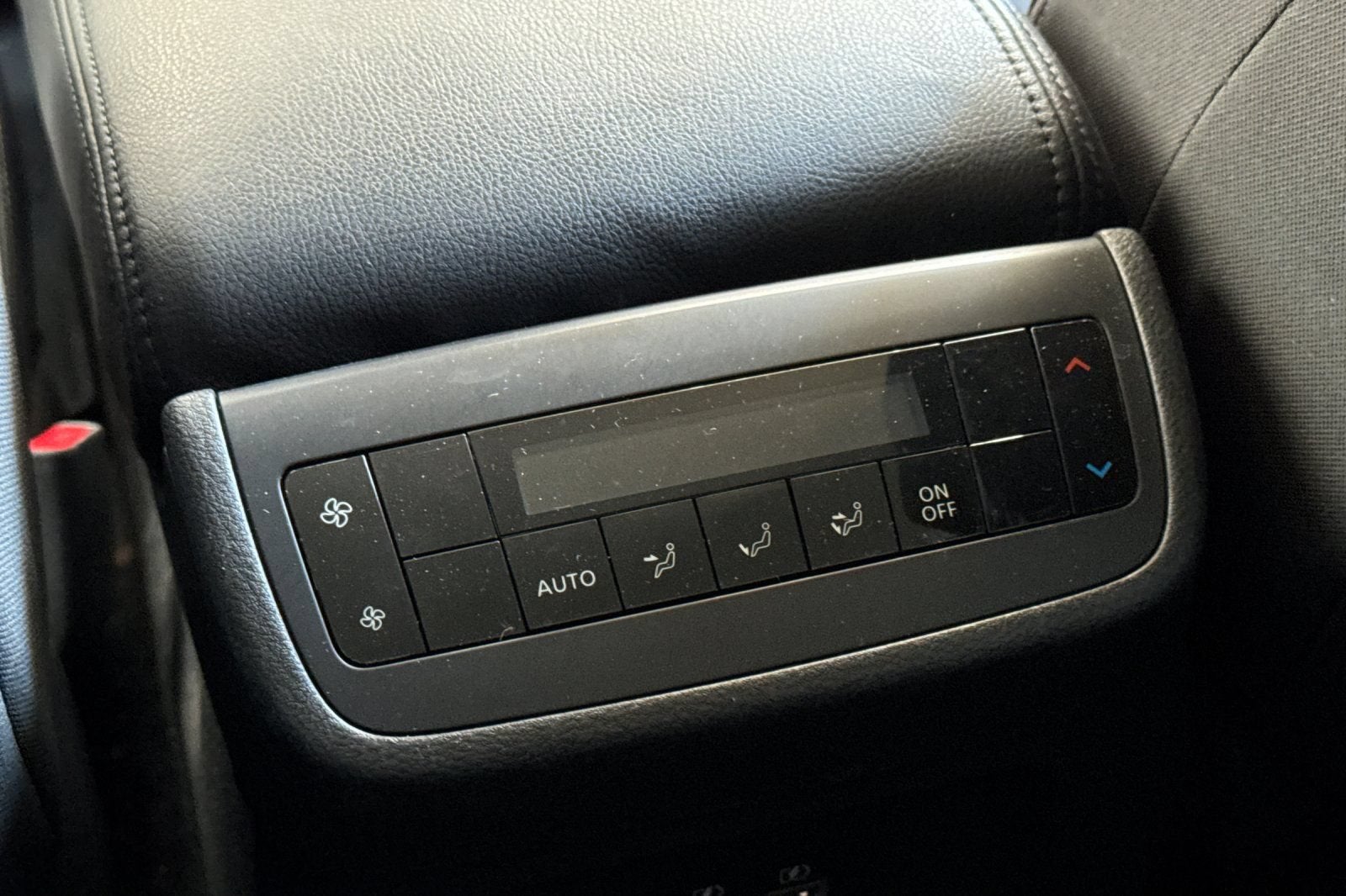 2022 Nissan Pathfinder S 4WD