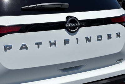 2022 Nissan Pathfinder S 4WD