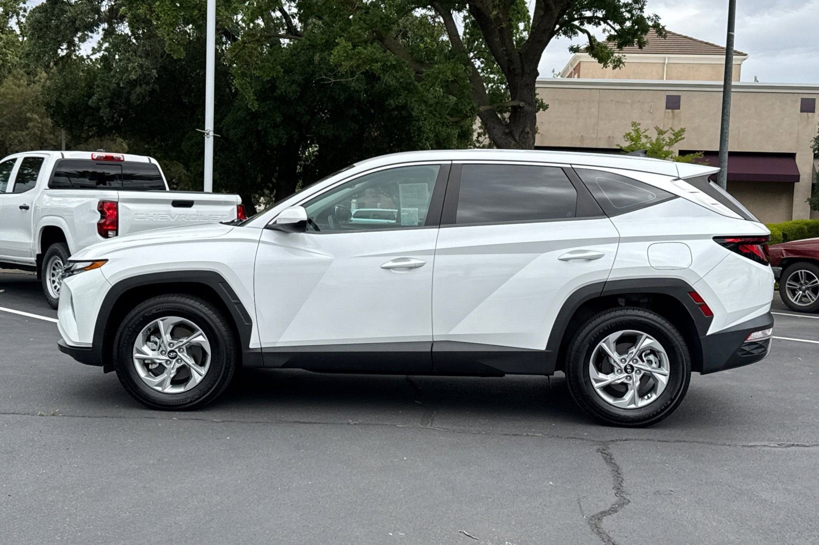 2022 Hyundai Tucson SE