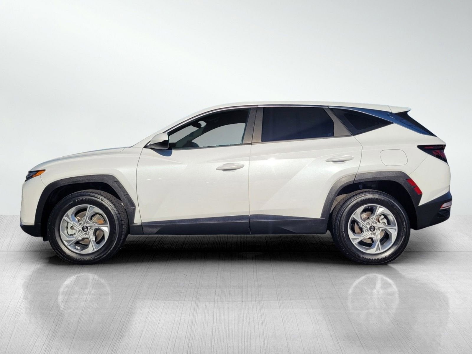 2022 Hyundai Tucson SE