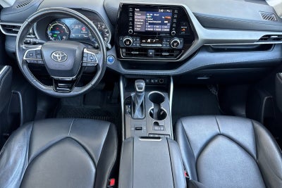 2021 Toyota Highlander Hybrid XLE