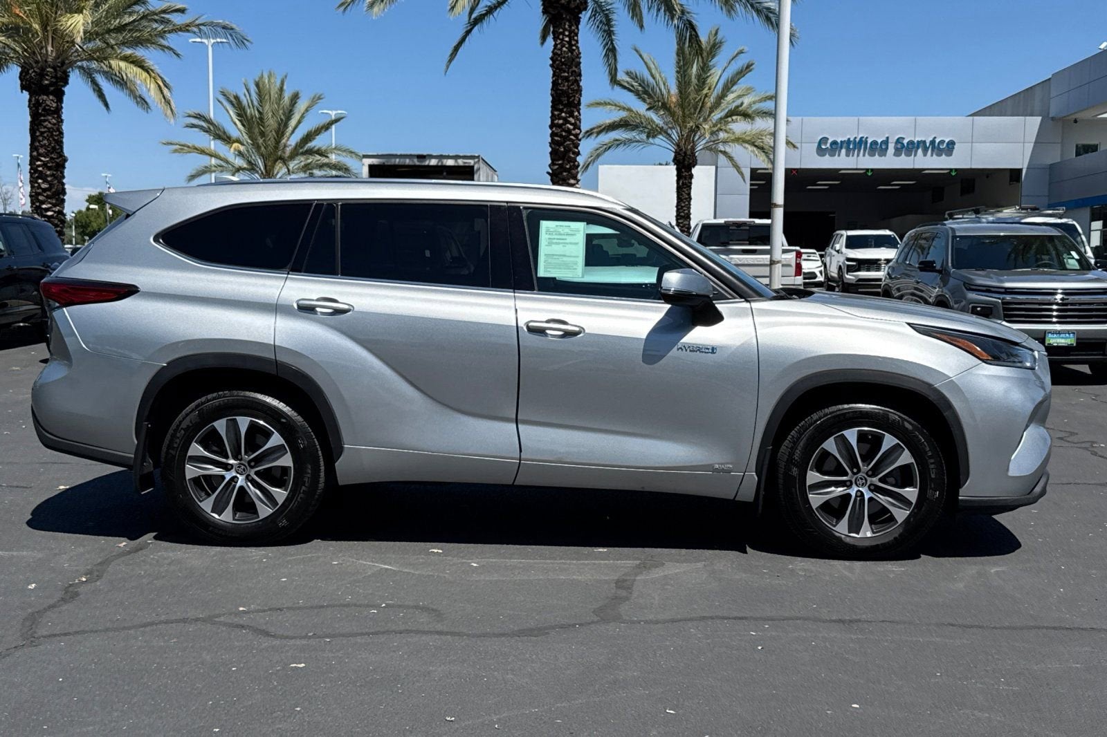 2021 Toyota Highlander Hybrid XLE