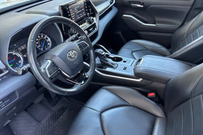 2021 Toyota Highlander Hybrid XLE