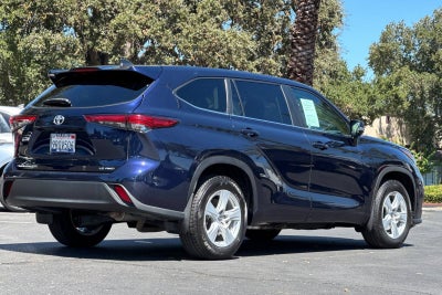 2023 Toyota Highlander LE