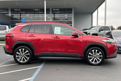 2024 Toyota Corolla Cross XLE