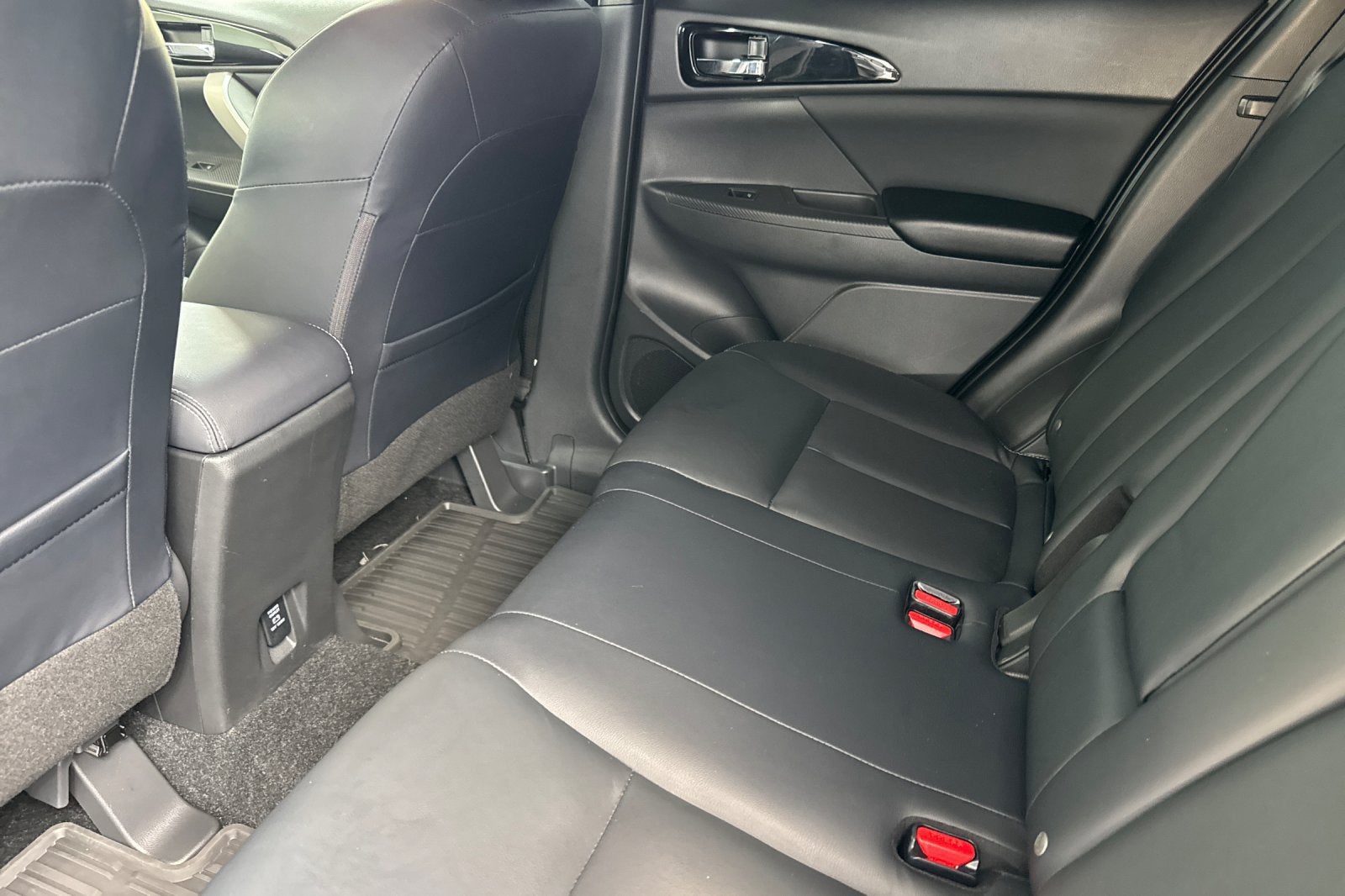 2023 Mitsubishi Eclipse Cross SE