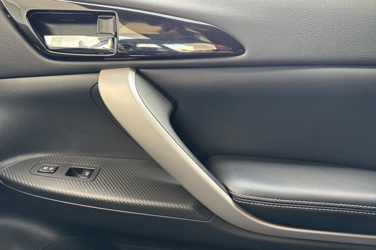 2023 Mitsubishi Eclipse Cross SE