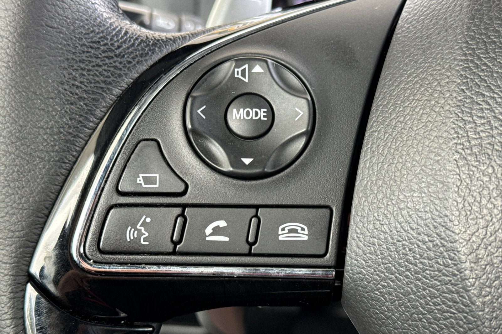 2023 Mitsubishi Eclipse Cross SE