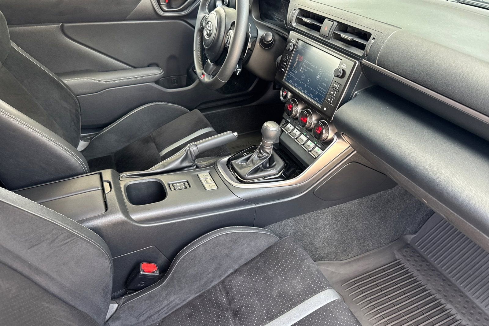 2024 Toyota GR86 Premium