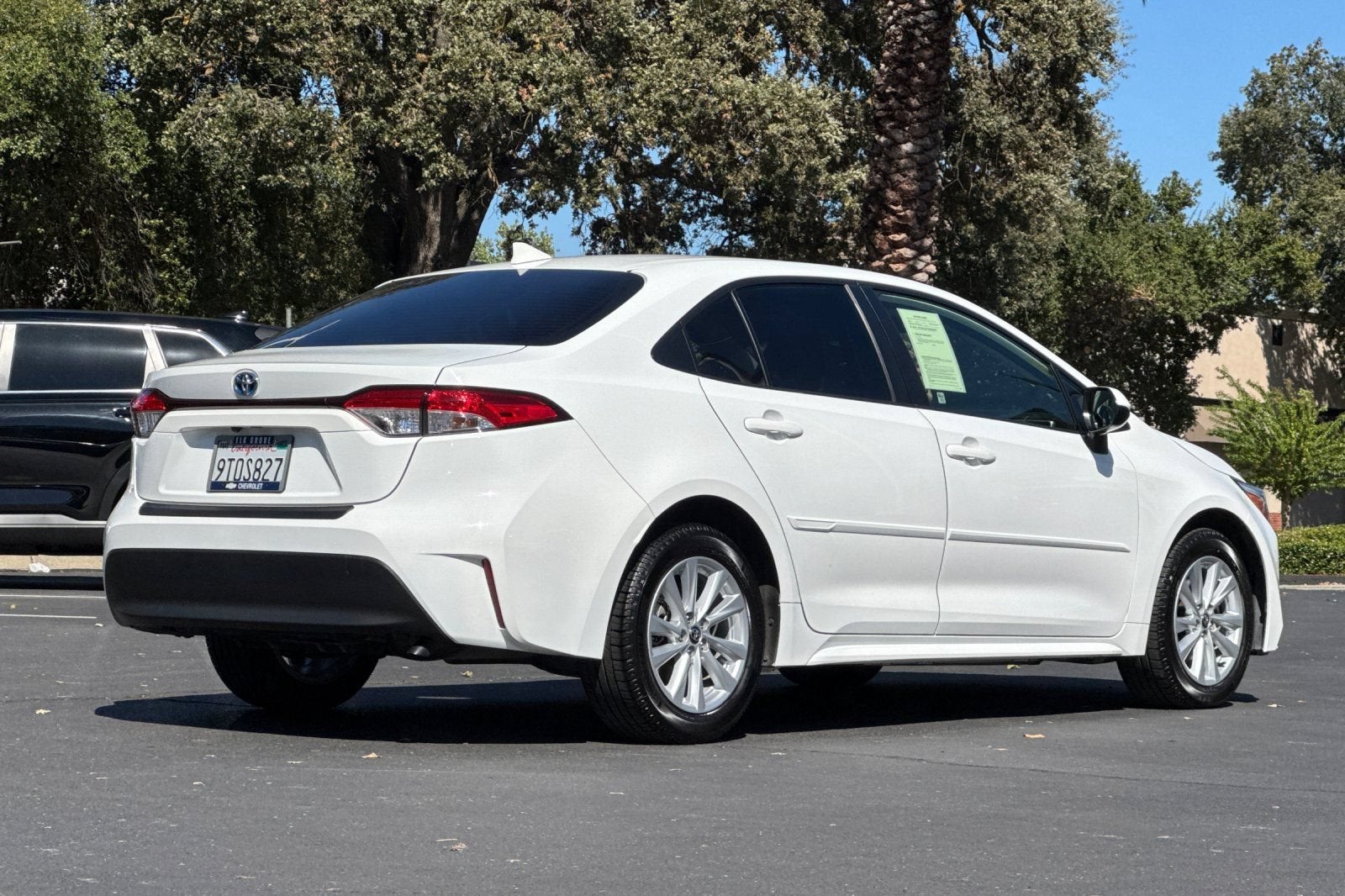2025 Toyota Corolla Hybrid LE