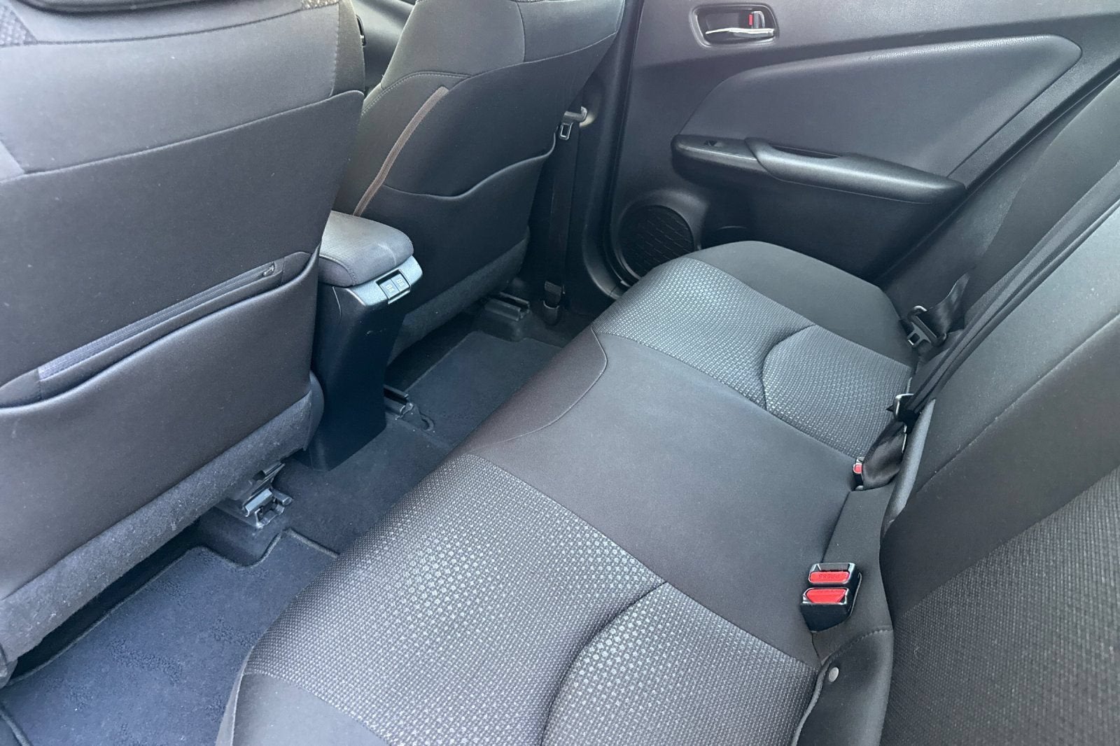 2019 Toyota Prius LE