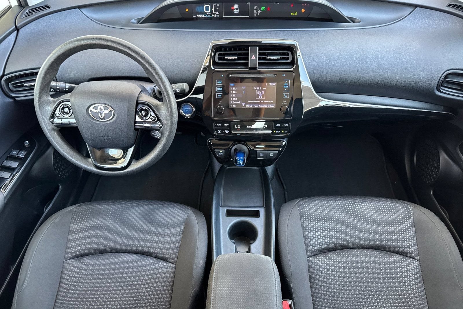 2019 Toyota Prius LE