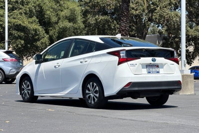 2019 Toyota Prius LE