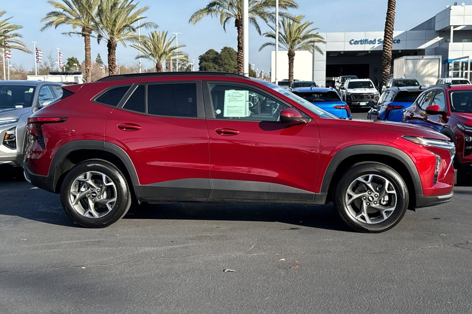 2025 Chevrolet Trax LT