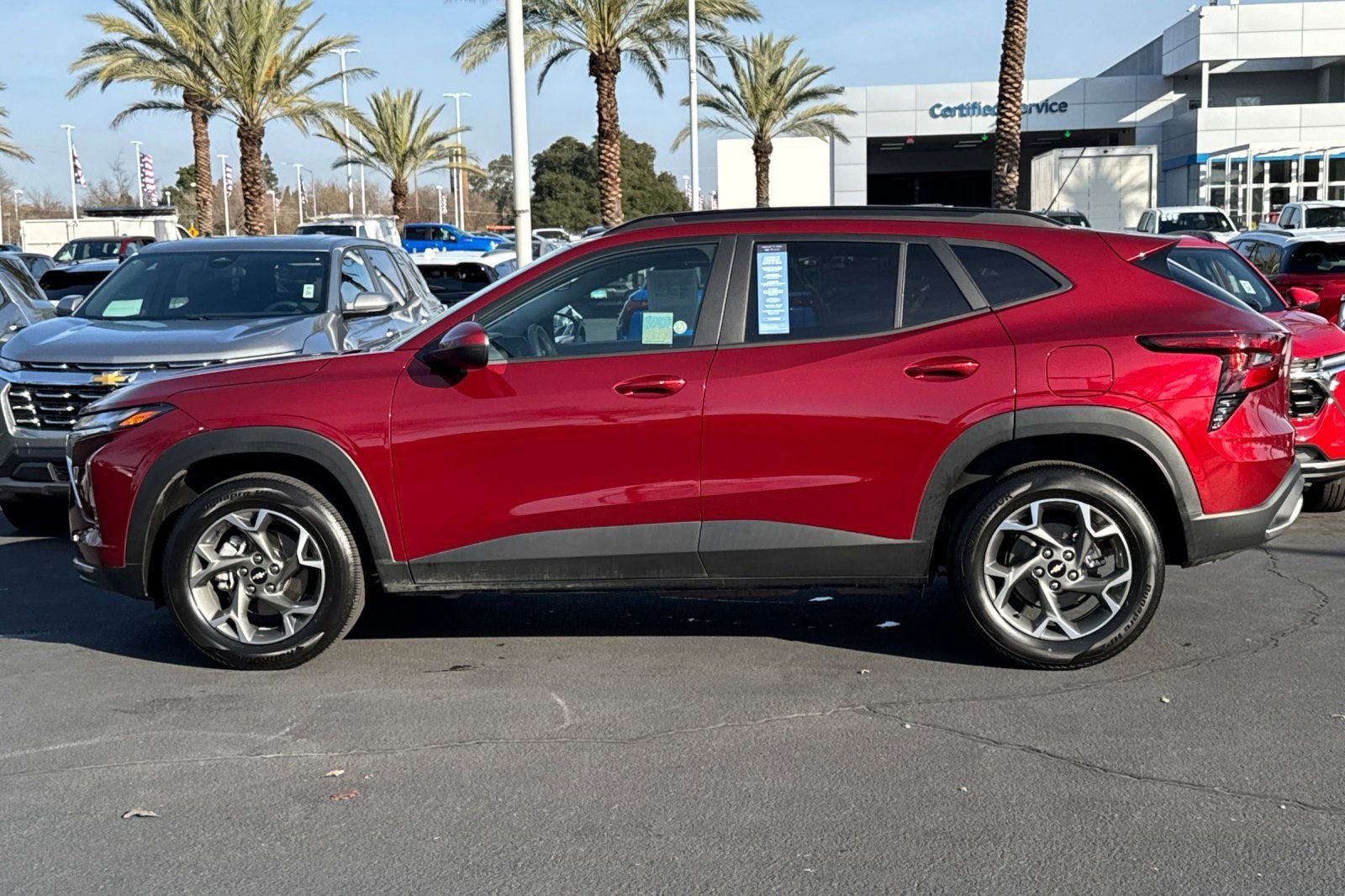 2025 Chevrolet Trax LT