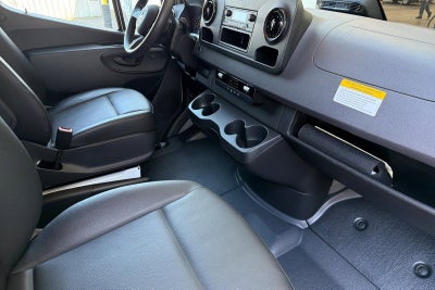 2025 Mercedes-Benz Sprinter Cargo Van Base