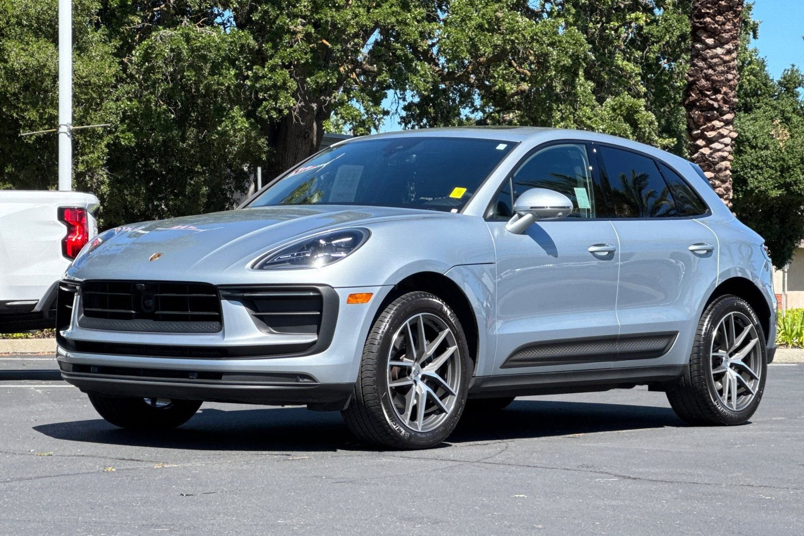 2024 Porsche Macan 4DR AWD
